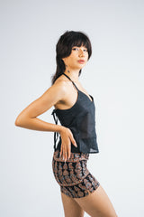 Top de tirantes negro liso
